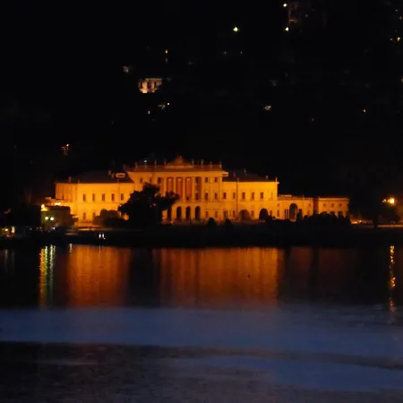 Una Terrazza Sul Lago Como