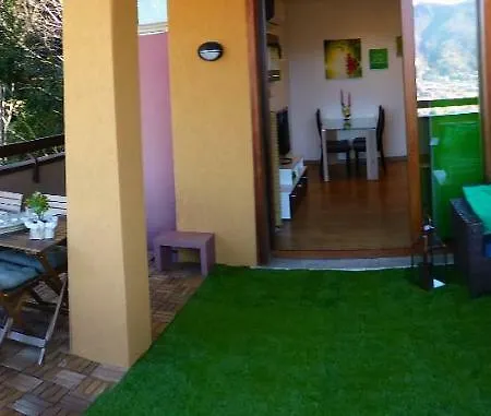 Una Terrazza Sul Lago